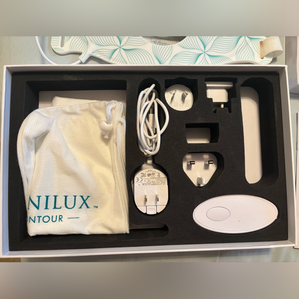 Omnilux Contour Face Mask - Picture 2 of 10